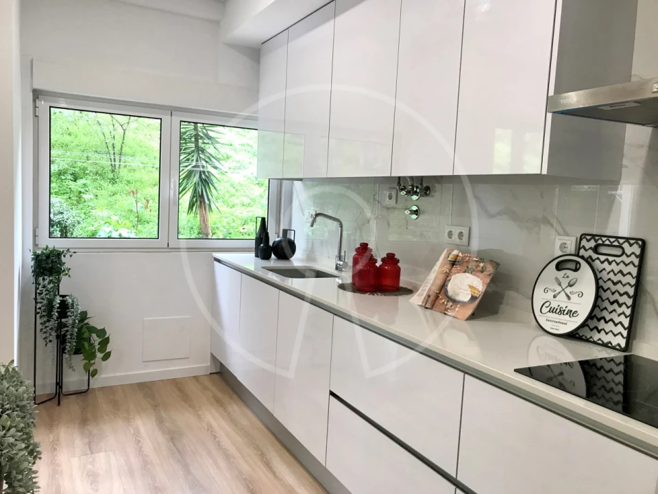 Apartamento T3 para Venda em Benfica Foto 7