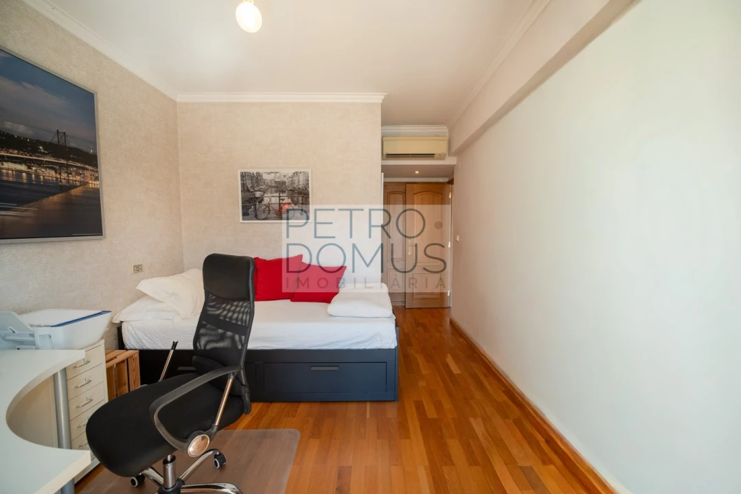 Apartamento T3 para Venda em Lumiar Foto 24