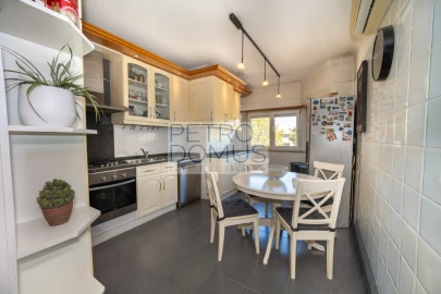 Apartamento T3 para Venda em Lumiar