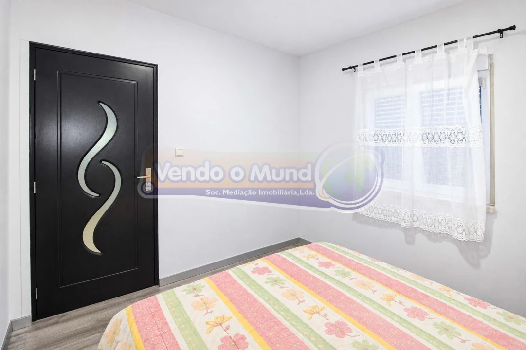 Moradia T3 para Venda em Samora Correia Foto 9