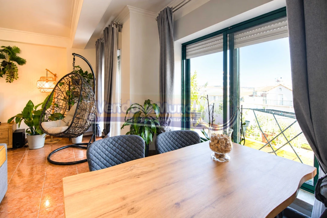 Apartamento T3 para Venda em Benavente Foto 9