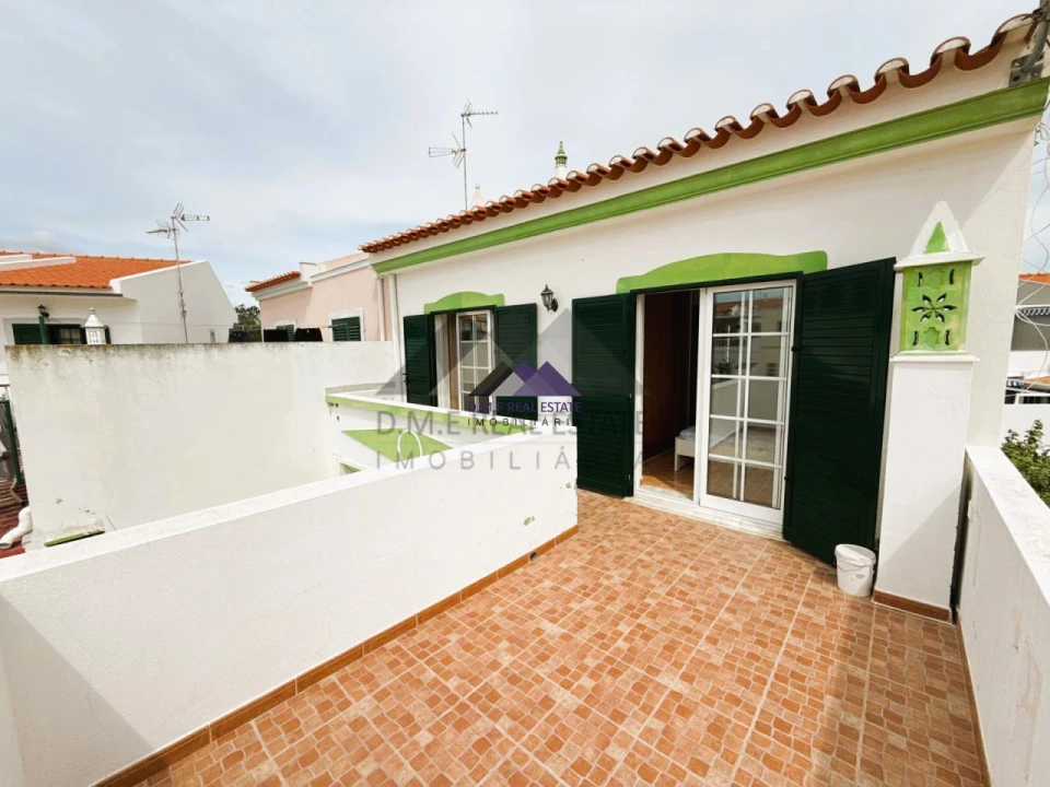 Moradia T3 para Venda em Monte Gordo Foto 33