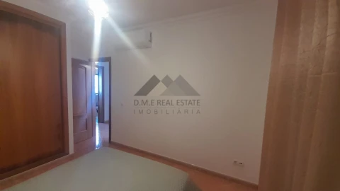 Moradia T3 para Venda em Monte Gordo