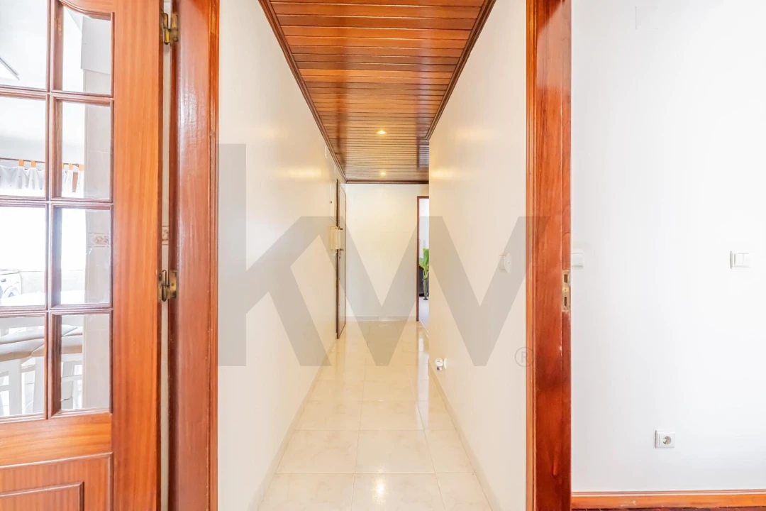 Apartamento T3 para Venda em Seixal, Arrentela e Aldeia de Paio Pires Foto 6