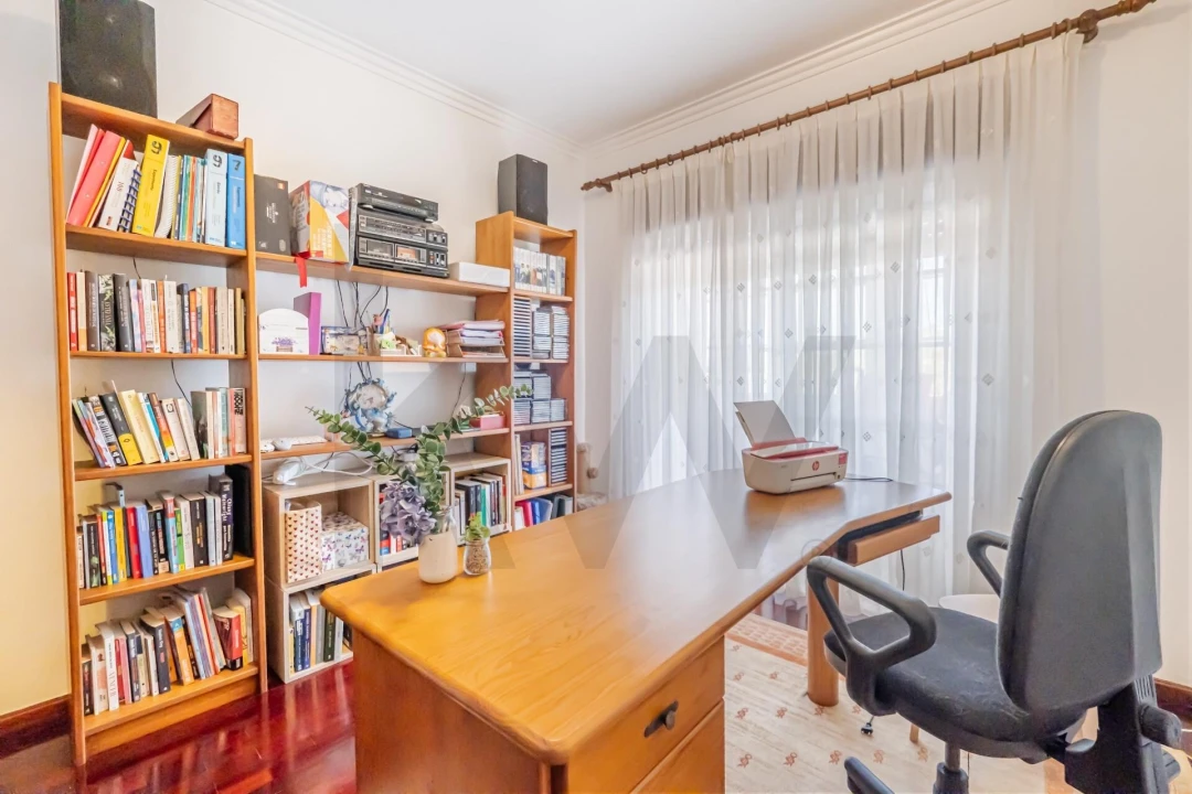 Apartamento T3 para Venda em Seixal, Arrentela e Aldeia de Paio Pires Foto 38