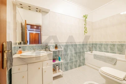 Apartamento T3 para Venda em Seixal, Arrentela e Aldeia de Paio Pires