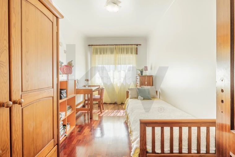 Apartamento T3 para Venda em Seixal, Arrentela e Aldeia de Paio Pires Foto 29