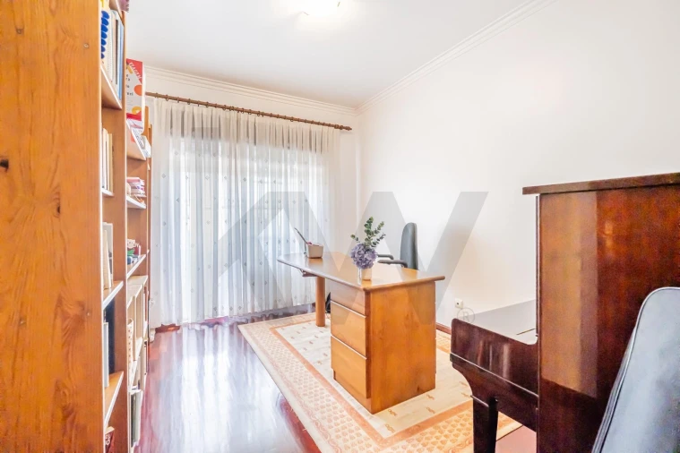 Apartamento T3 para Venda em Seixal, Arrentela e Aldeia de Paio Pires Foto 37