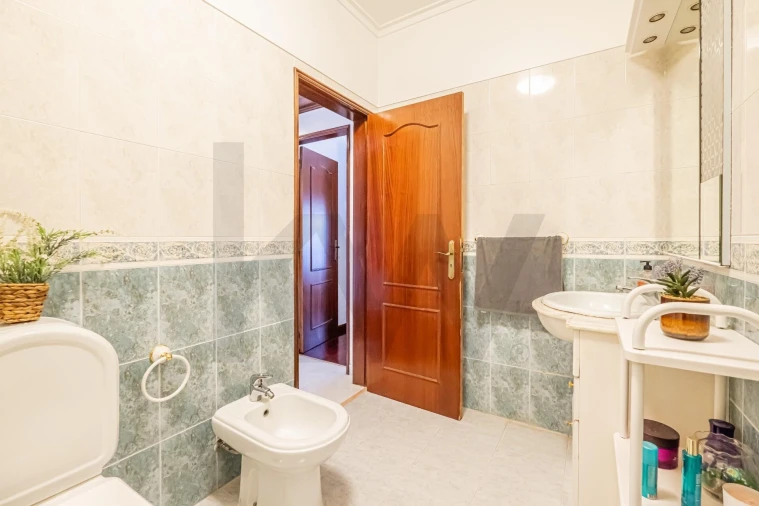 Apartamento T3 para Venda em Seixal, Arrentela e Aldeia de Paio Pires Foto 34