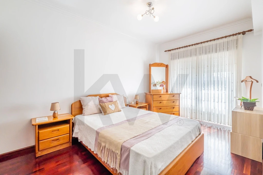 Apartamento T3 para Venda em Seixal, Arrentela e Aldeia de Paio Pires Foto 19