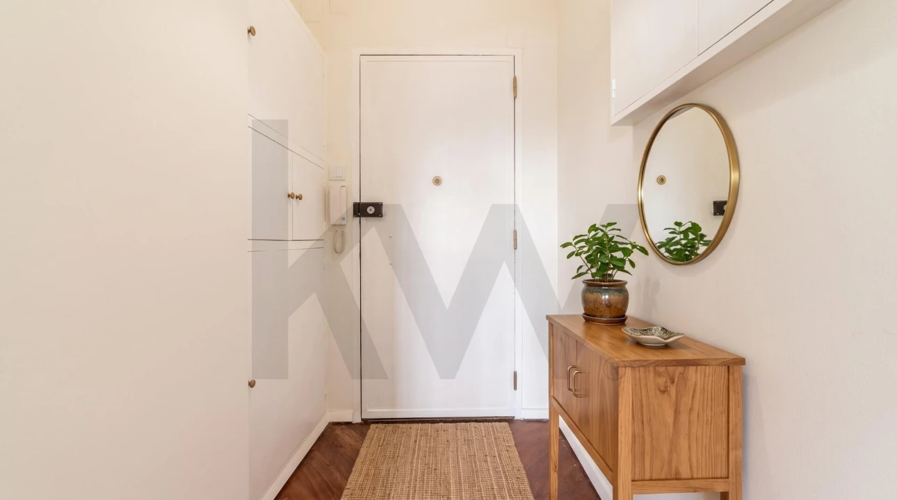 Apartamento T1 para Arrendamento em Santo António Foto 22