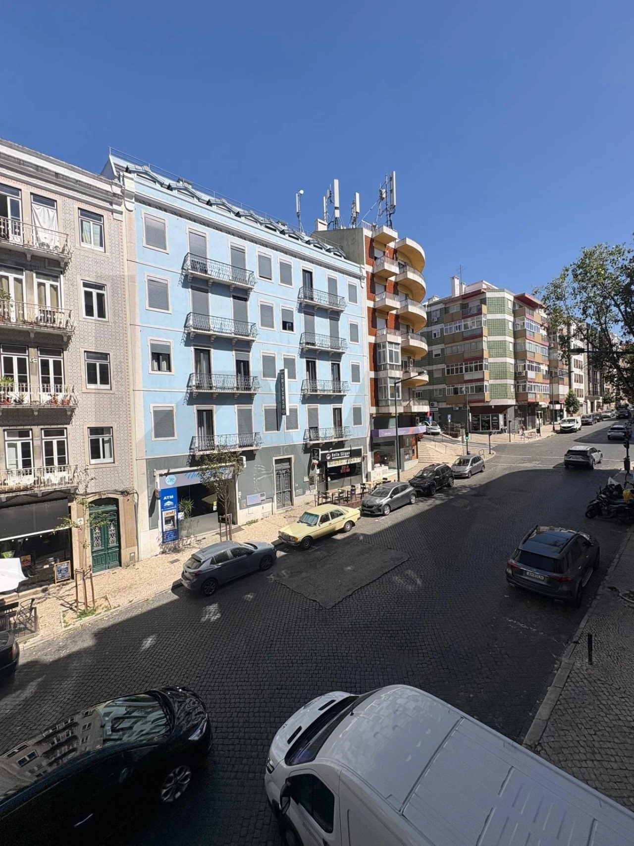 Apartamento T1 para Arrendamento em Santo António Foto 11