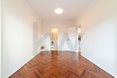 Apartamento T1 para Arrendamento em Santo António