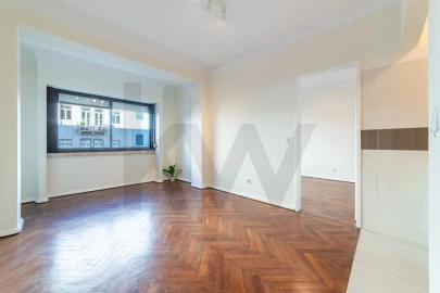 Apartamento T1 para Arrendamento em Santo António