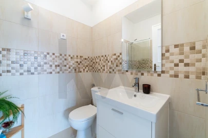 Apartamento T1 para Arrendamento em Santo António