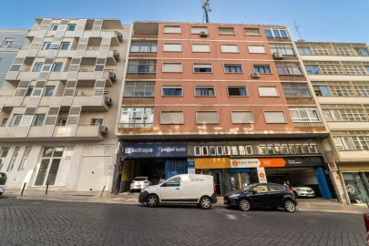Apartamento T1 para Arrendamento em Santo António