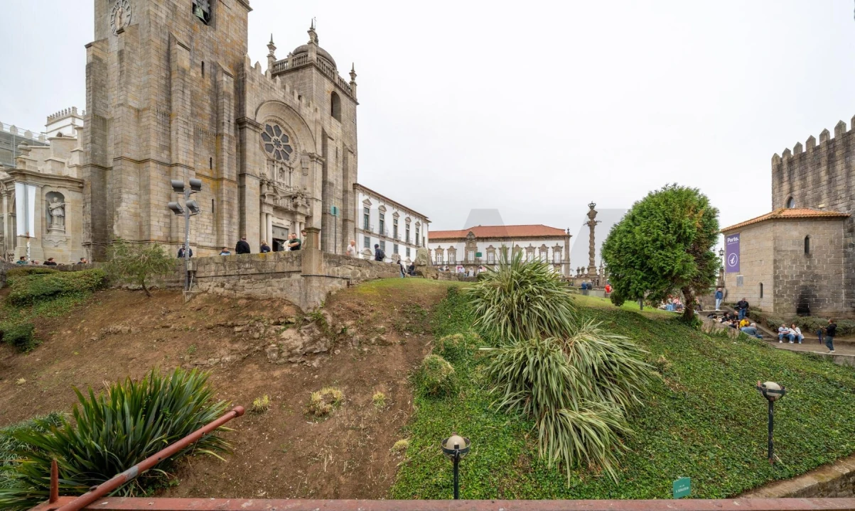 Prédio para Venda em Cedofeita, Santo Ildefonso, Sé, Miragaia, São Nicolau e Vitória Foto 42