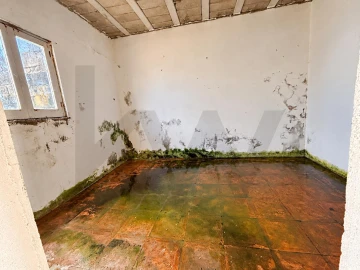 Moradia T2 para Venda em Vila do Porto