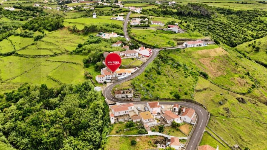Moradia T2 para Venda em Vila do Porto