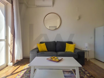 Apartamento T1 para Venda em Porches