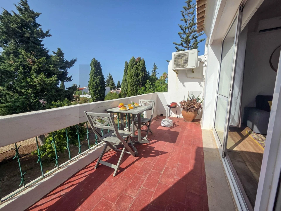 Apartamento T1 para Venda em Porches Foto 6