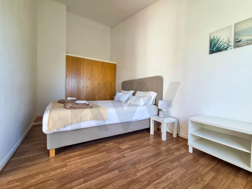 Apartamento T1 para Venda em Porches Foto 14
