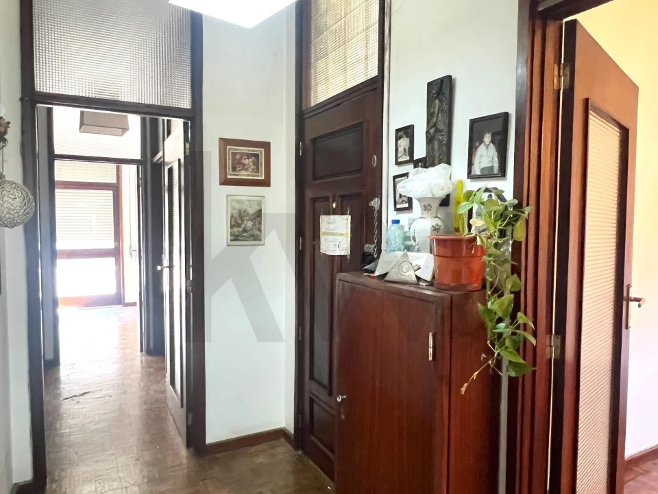 Apartamento T3 para Venda em Campanhã Foto 3