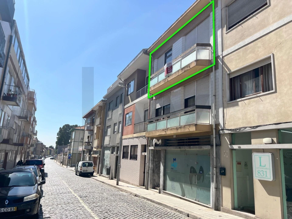 Apartamento T3 para Venda em Campanhã Foto 2