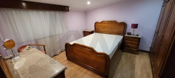 Moradia T4 para Venda em Abraveses