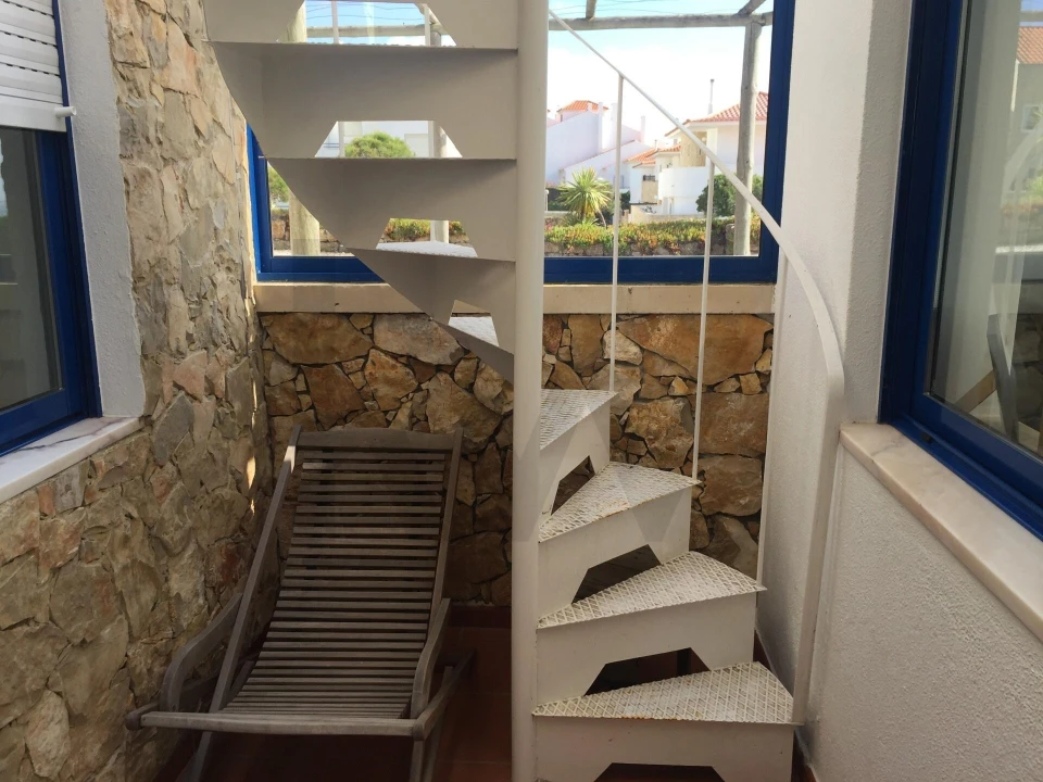 Moradia T2 para Arrendamento em Ericeira Foto 21