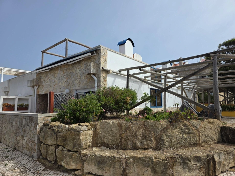 Moradia T2 para Arrendamento em Ericeira Foto 14
