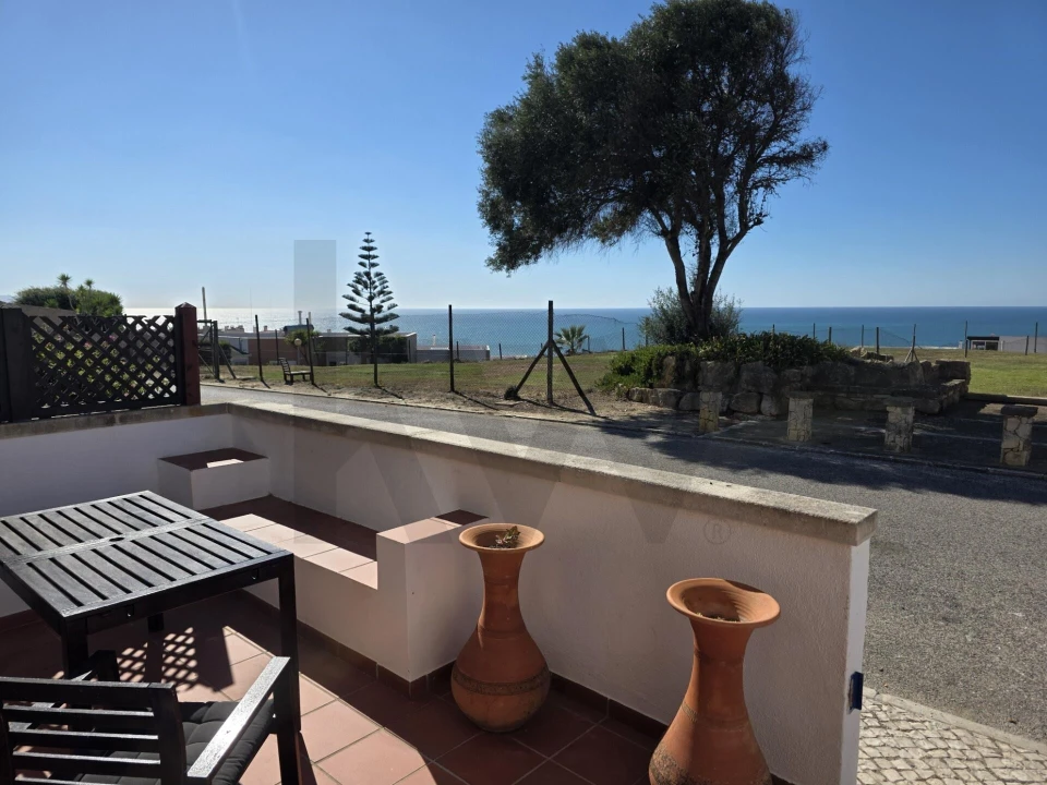 Moradia T2 para Arrendamento em Ericeira Foto 15