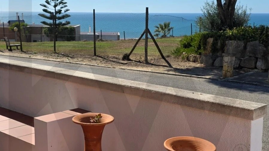 Moradia T2 para Arrendamento em Ericeira