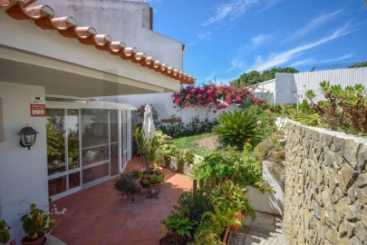 Moradia T6 para Venda em Carcavelos e Parede