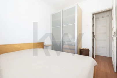 Apartamento T1 para Arrendamento em Avenidas Novas