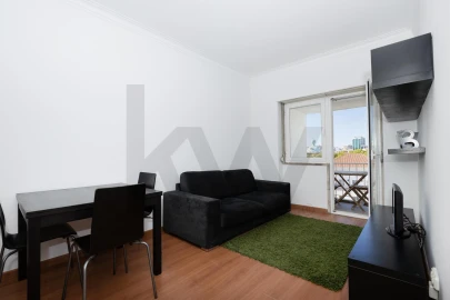 Apartamento T1 para Arrendamento em Avenidas Novas