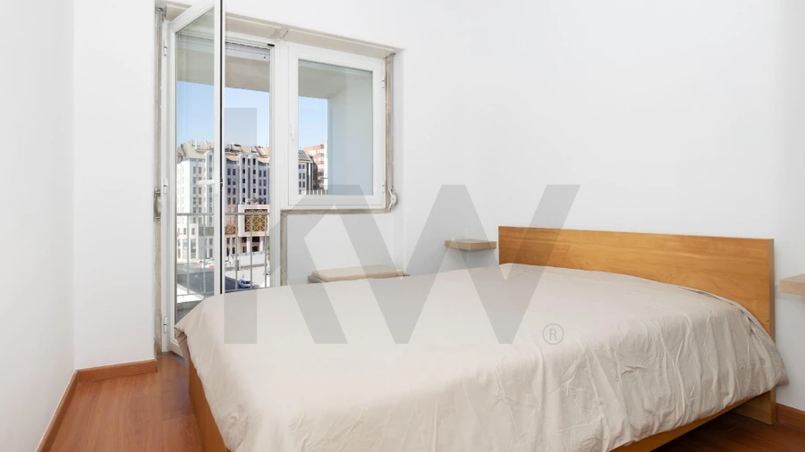 Apartamento T1 para Arrendamento em Avenidas Novas