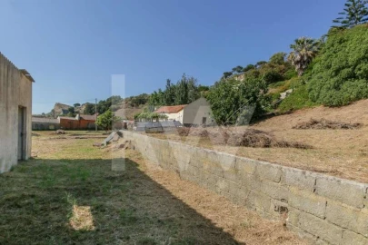 Moradia T12 para Venda em Costa da Caparica