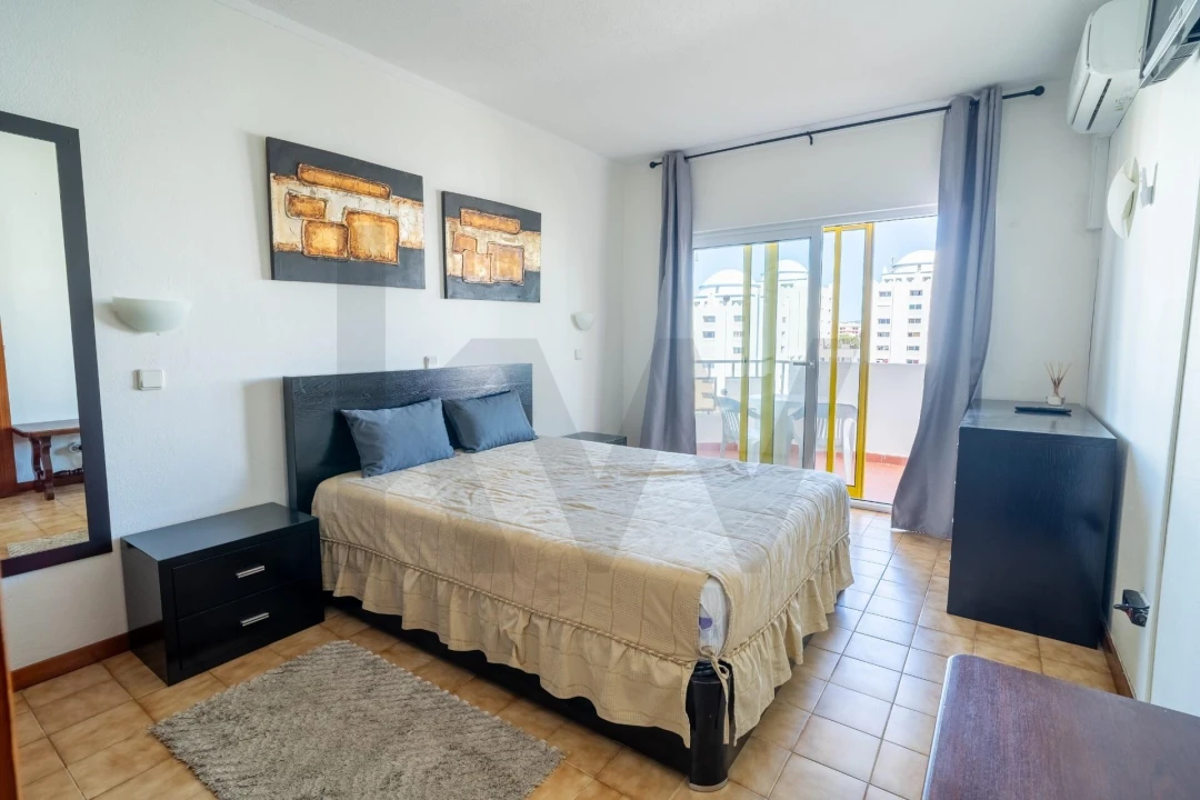 Apartamento T1 para Venda em Portimão Foto 10
