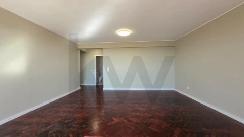 Apartamento T3 para Venda em Funchal (São Pedro)