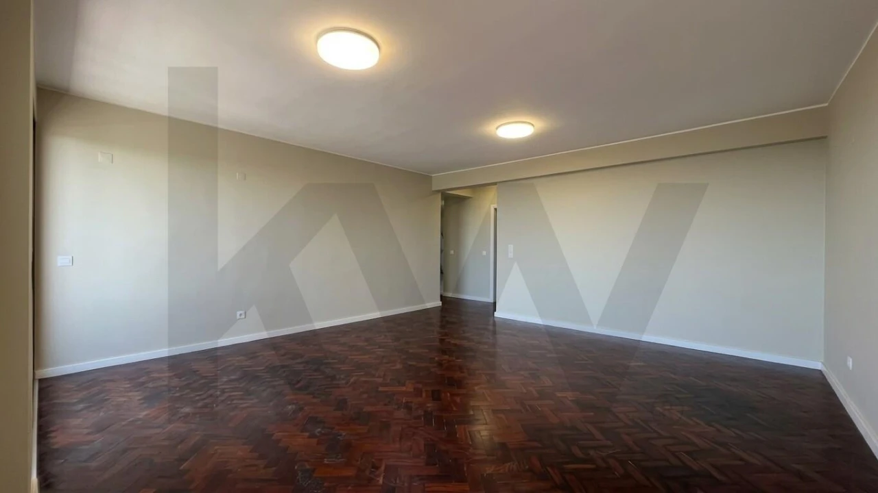 Apartamento T3 para Venda em Funchal (São Pedro) Foto 7
