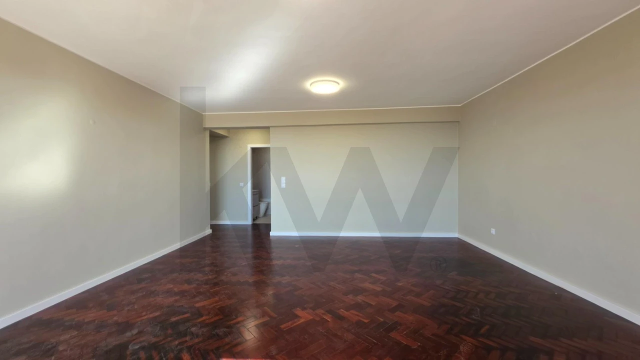Apartamento T3 para Venda em Funchal (São Pedro) Foto 8