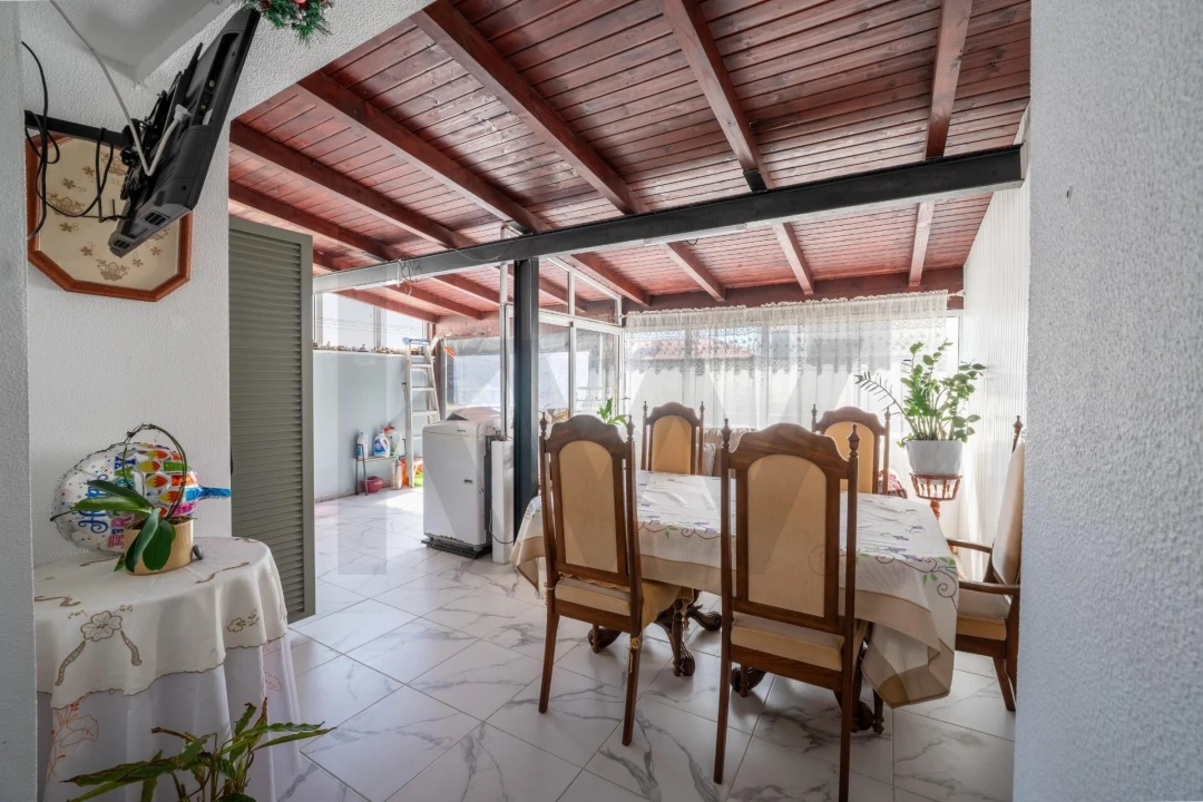 Apartamento T2 para Venda em Caniço Foto 29