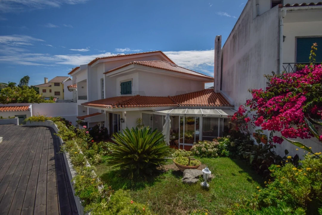 Moradia T6 para Arrendamento em Carcavelos e Parede Foto 42
