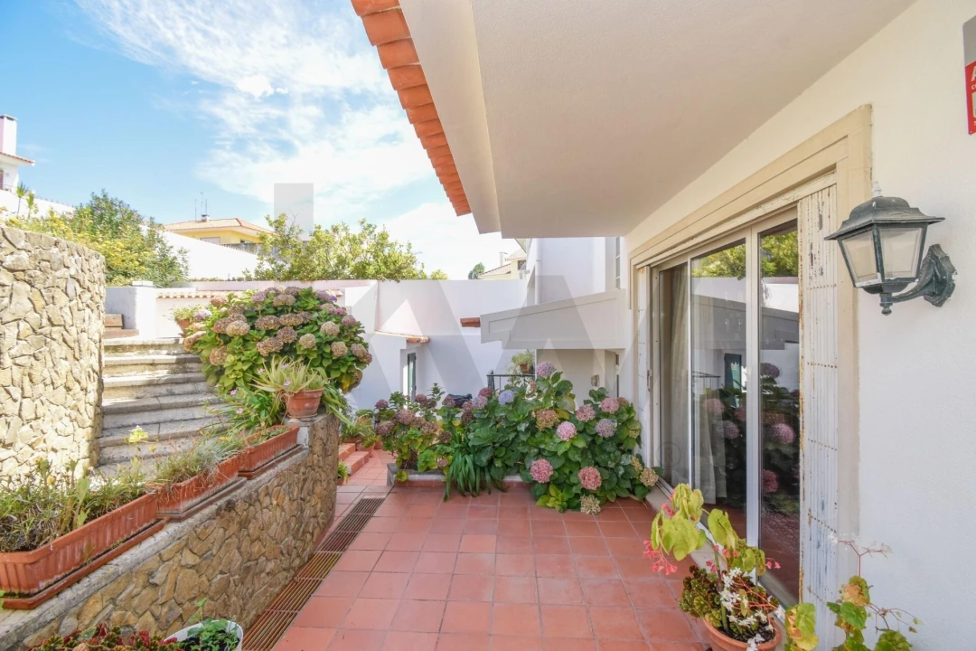 Moradia T6 para Arrendamento em Carcavelos e Parede Foto 41