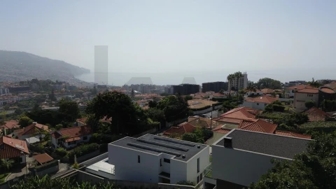 Moradia T3 para Venda em São Martinho