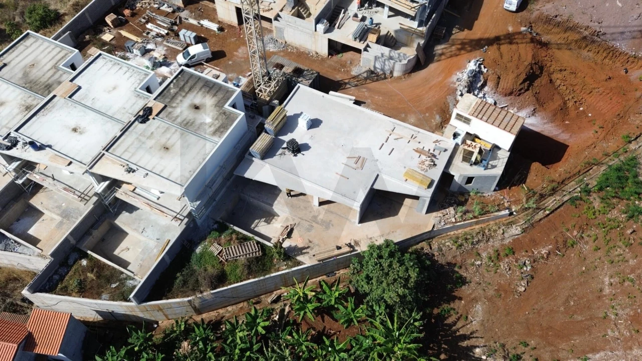Moradia T3 para Venda em São Martinho Foto 5