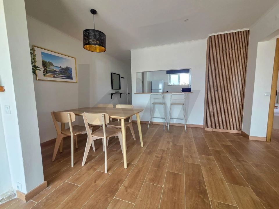 Apartamento T2 para Venda em Porches Foto 5