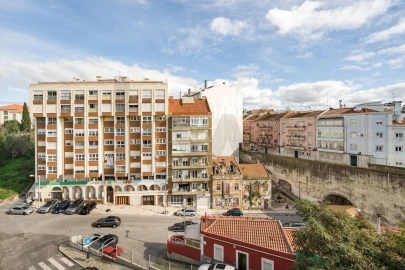 Apartamento T2 para Arrendamento em Ajuda