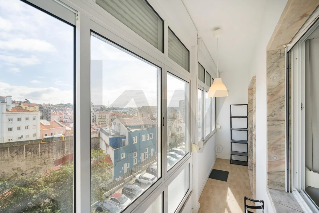 Apartamento T2 para Arrendamento em Ajuda Foto 21